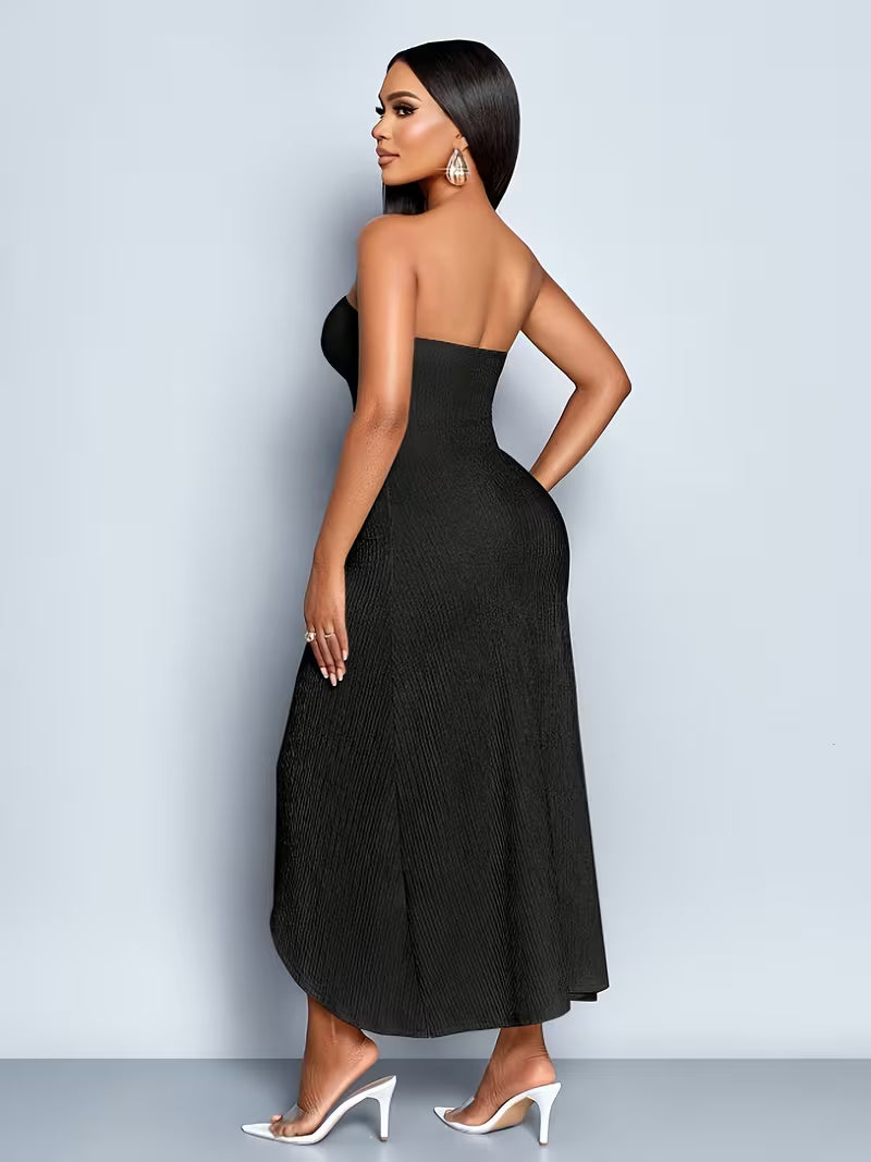 Sleeveless, Strapless Dress with Hollow Metal Button.🌟