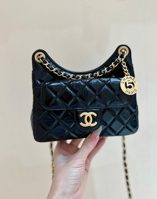 Chanel. cc. cross Bag.🌟Ftrib.com