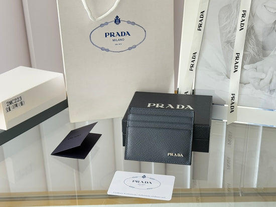 Prada. wallet, card 💳 keeper.🌟Ftrib.com